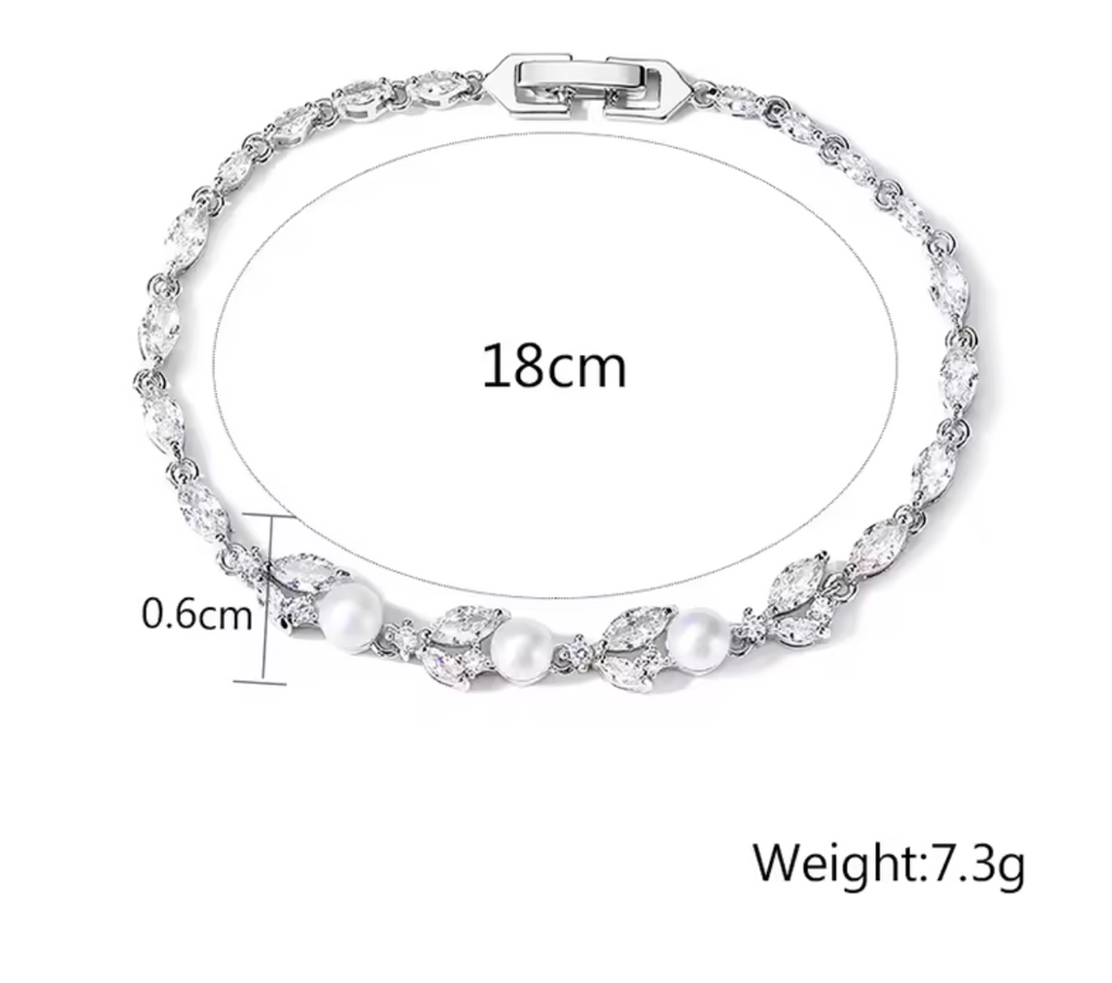 Exquisite Marquise Zircon Leaves Pearl Bracelet for Women